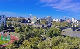 VULCAIN 2, 11ème, Ile de Nantes, 4pers, parking inclus